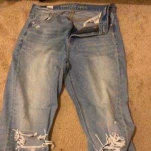 AE high waister mom jeans